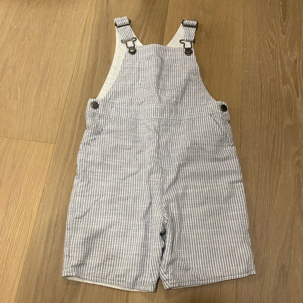 The Little White Company seersucker overalls size 5 never worn - perfect